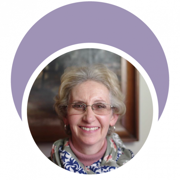 Lucía Cuéllar Ospina, PhD — Fundadora y Directora de Centir